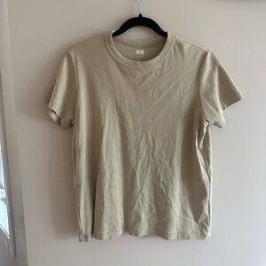 UNIQLO Cotton U-Neck T-Shirt Unisex - women’s XL